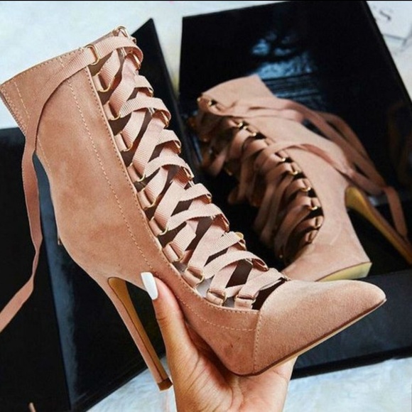 💝ALMOST GONE💝Best Seller -Gladiator Grey Booties - Picture 4 of 6